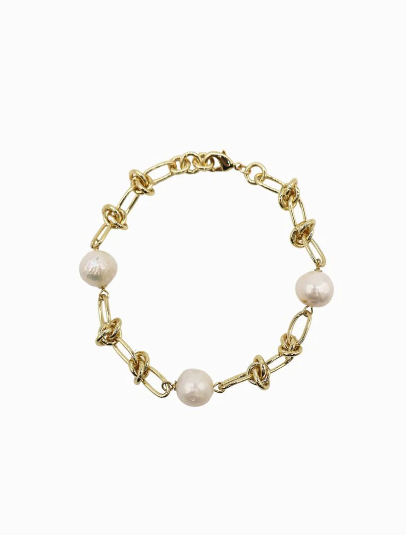 Gold Knot Bracelet